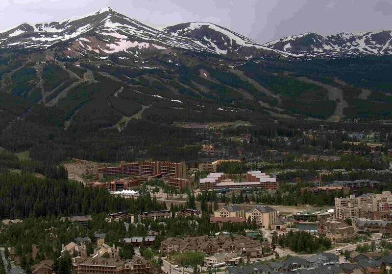 Отель Breckenridge Accommodations
