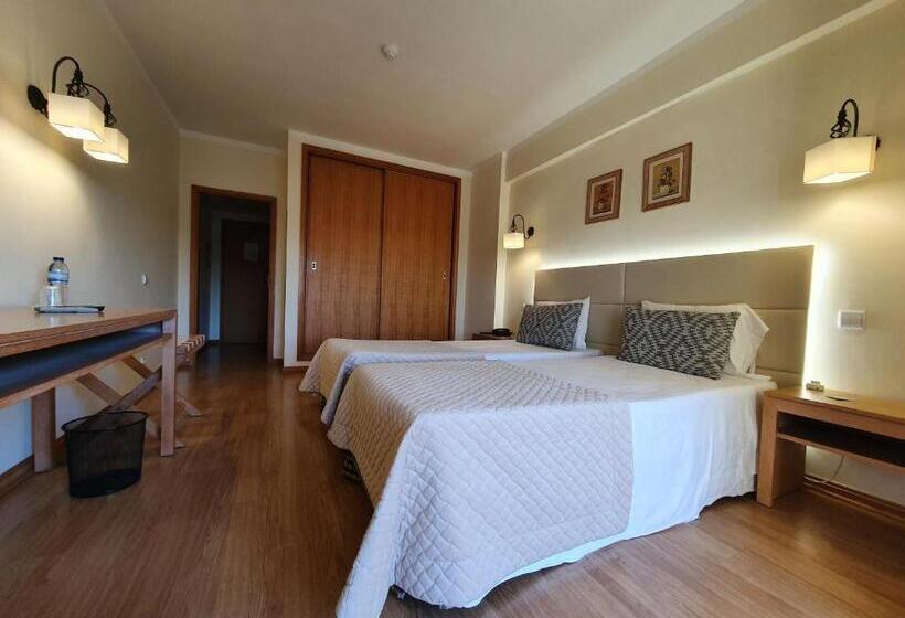 Отель Cabecinho