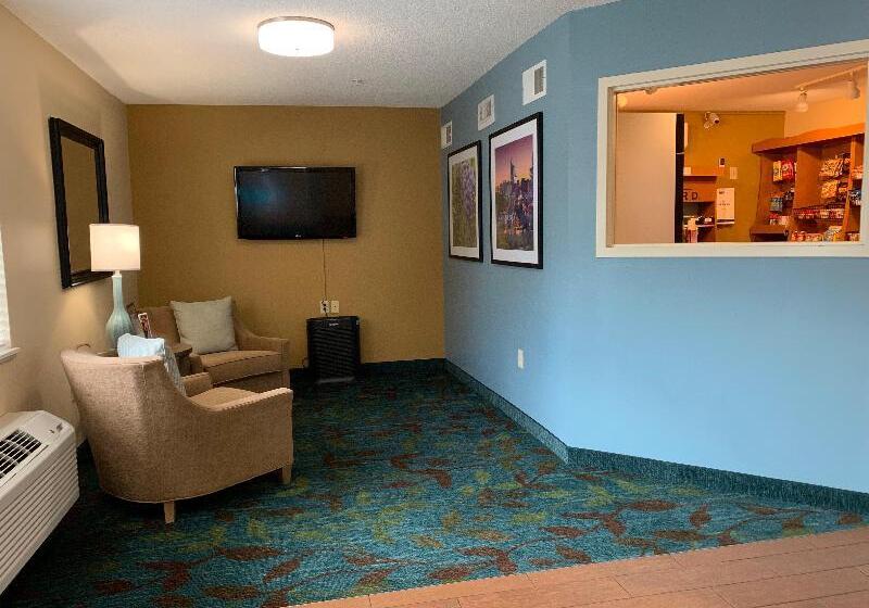 فندق Candlewood Suites Raleigh Crabtree, An Ihg