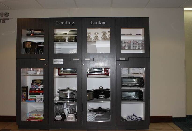 فندق Affordable Suites Of America Tulsa