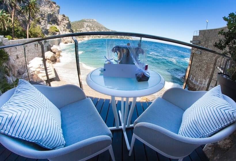 בית מלון כפרי Cap Estel