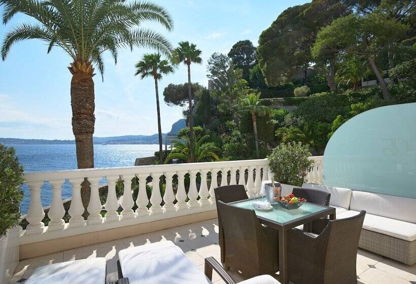 בית מלון כפרי Cap Estel