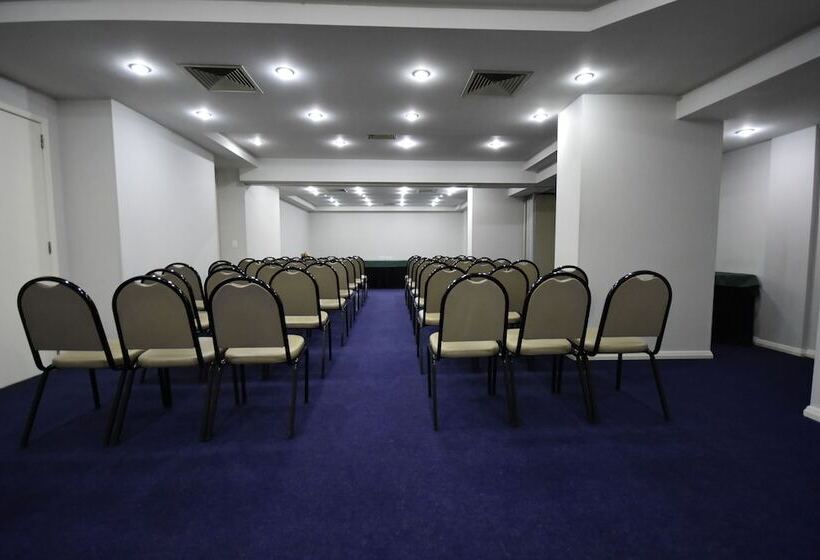 Central Park Hotel By Bourbon