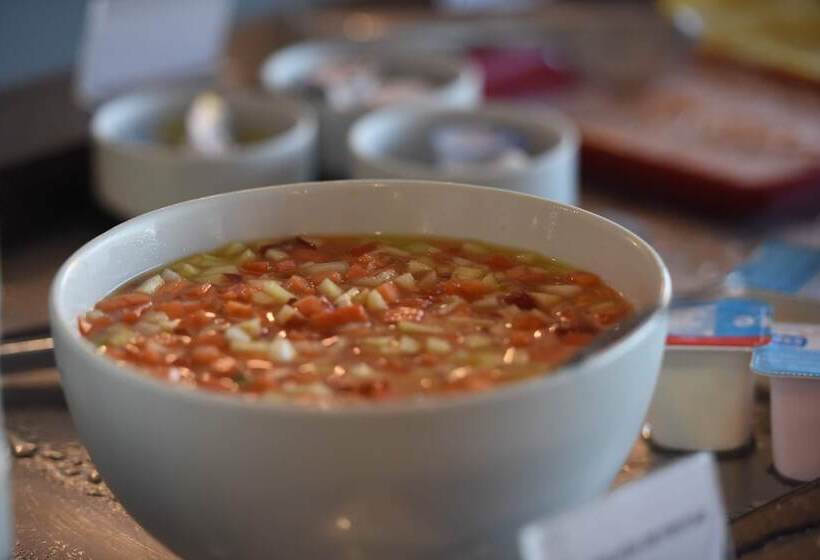 Central Park Hotel By Bourbon