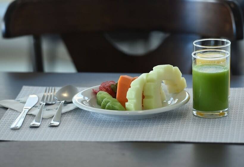 Central Park Hotel By Bourbon