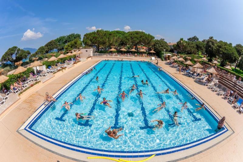 Отель Club Marina Viva