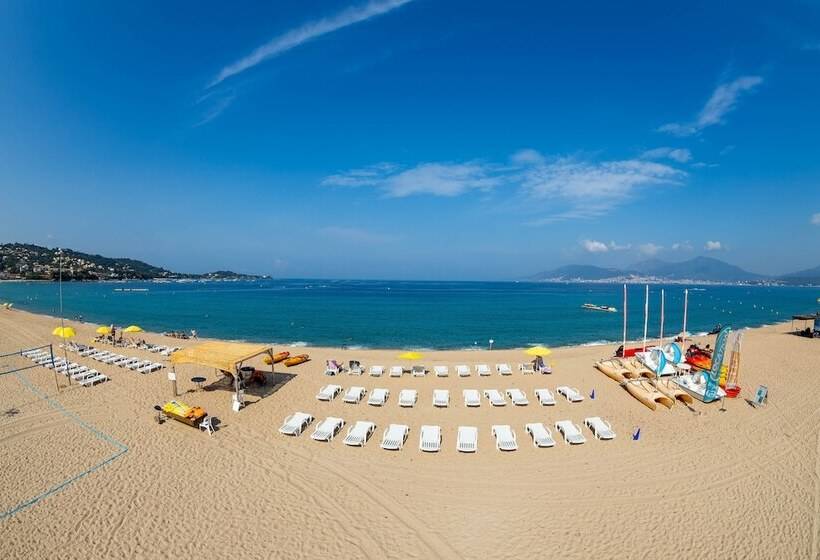 Отель Club Marina Viva