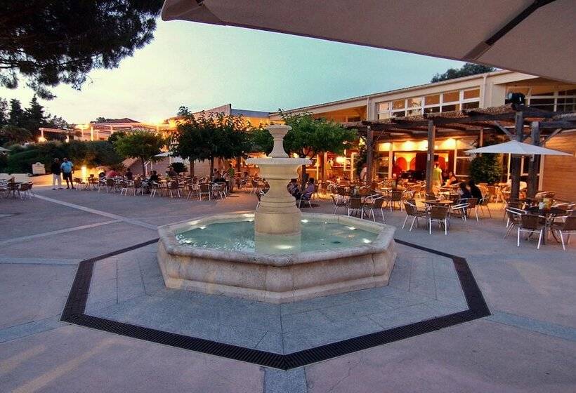 Отель Club Marina Viva