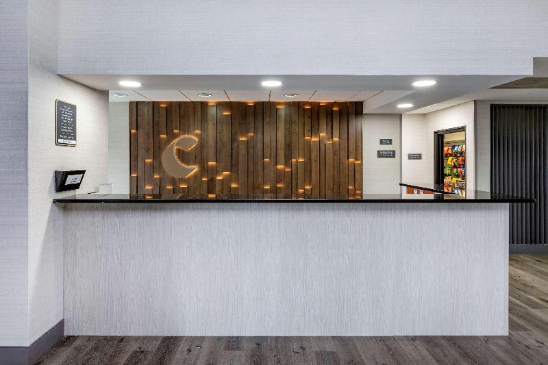 هتل Comfort Inn & Suites Grand Blanc Flint