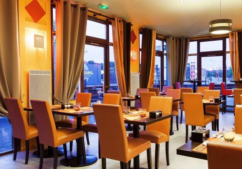 Fh Confort Hotel Orléans Co Met