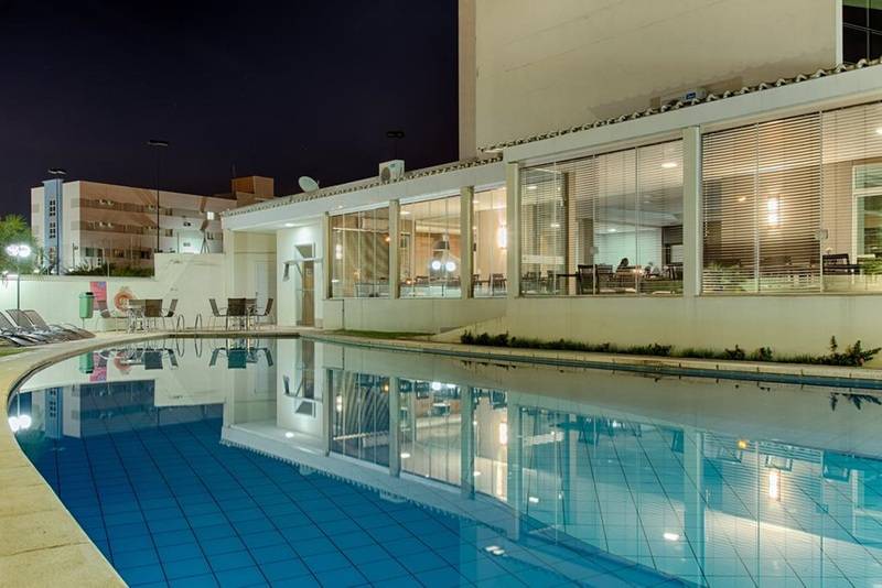 Отель Comfort Suites Londrina