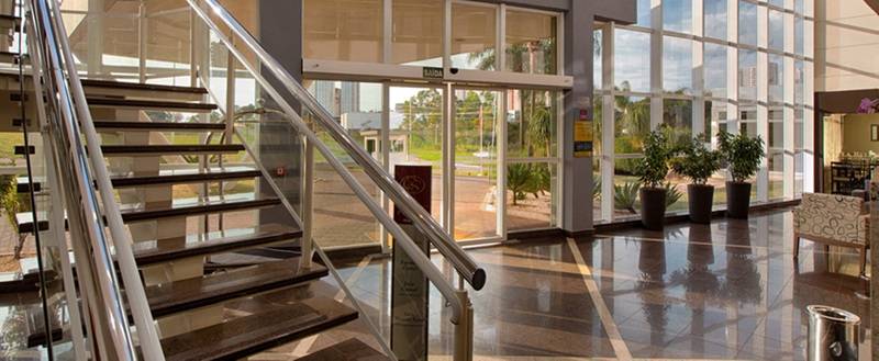 Отель Comfort Suites Londrina