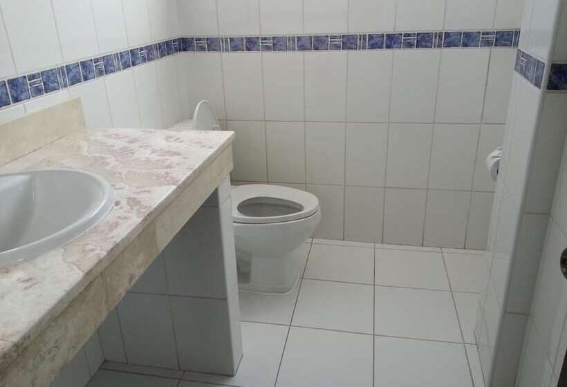 Отель Conde De Lemos