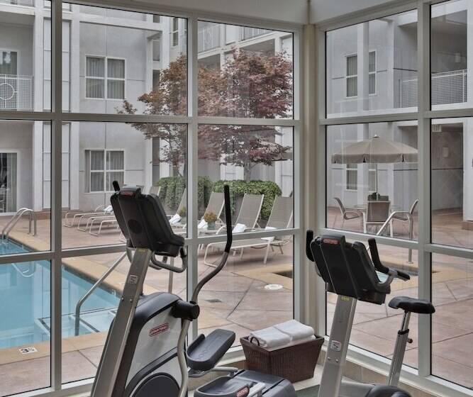 فندق Corporate Inn Sunnyvale   All Suite