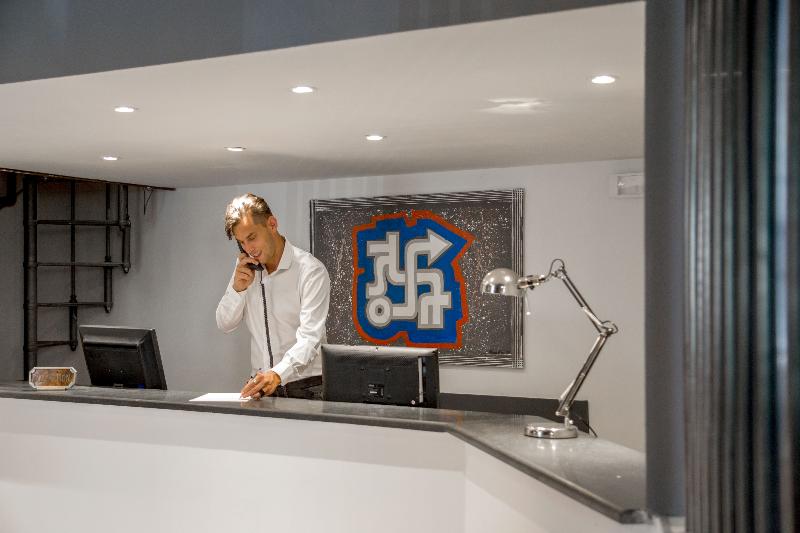 בית מלון כפרי Crossroad