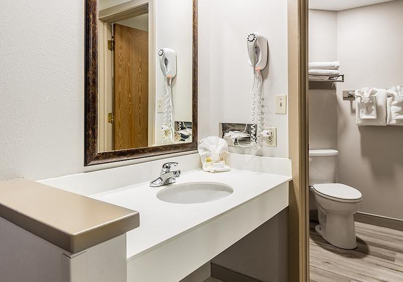 בית מלון כפרי Defiance House Lodge