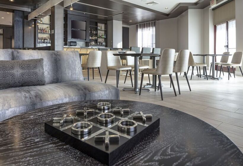 فندق Doubletree By Hilton Boston Logan Airport Chelsea