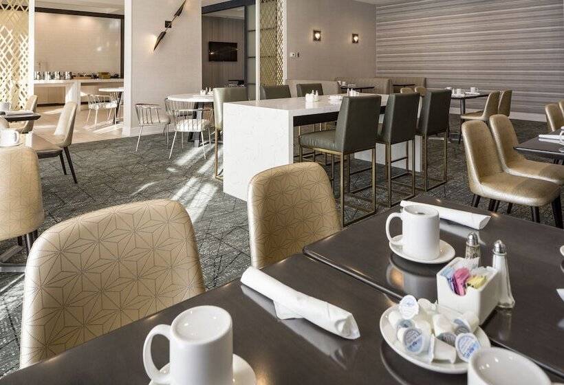 فندق Doubletree By Hilton Boston Logan Airport Chelsea