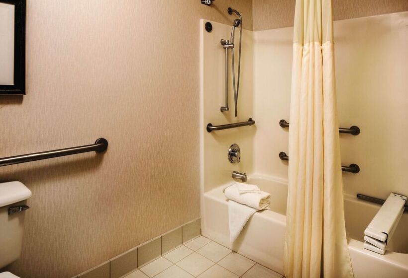 Doubletree By Hilton Hotel Olympia