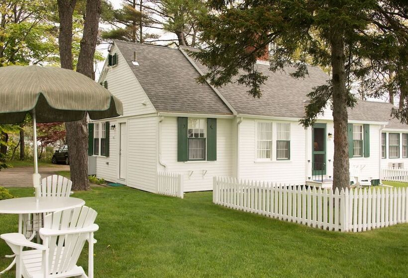 Отель The Dunes On The Waterfront