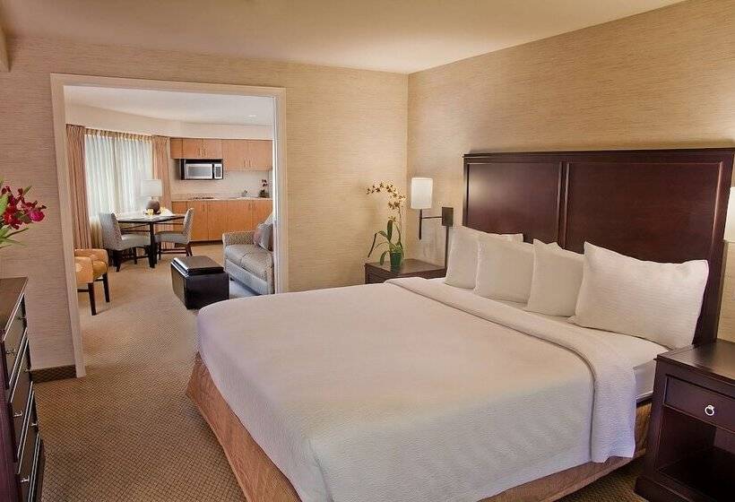 Eastgate Hotel   Bw Signature Collection