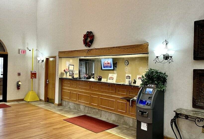 هتل Fairbridge Inn & Suites Fort Wayne