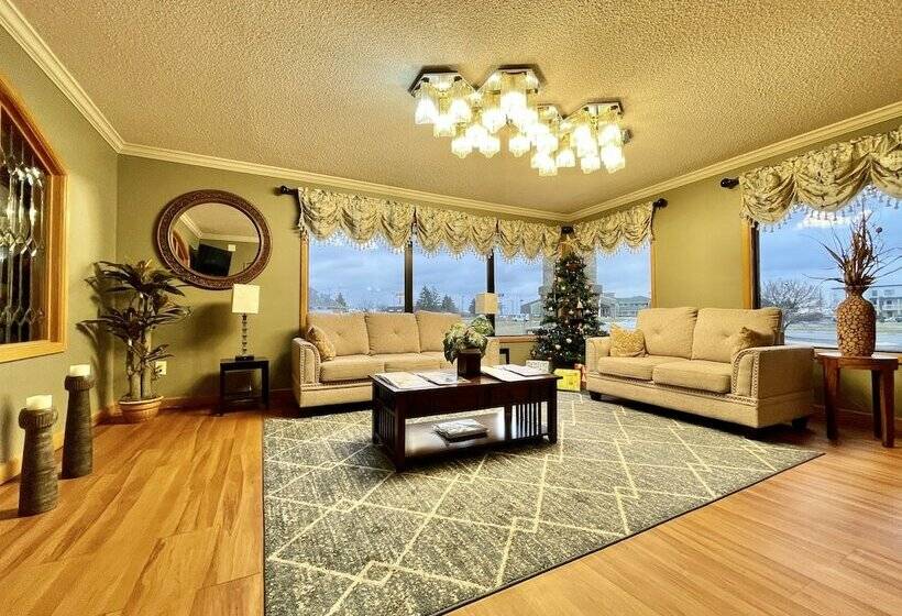 هتل Fairbridge Inn & Suites Fort Wayne