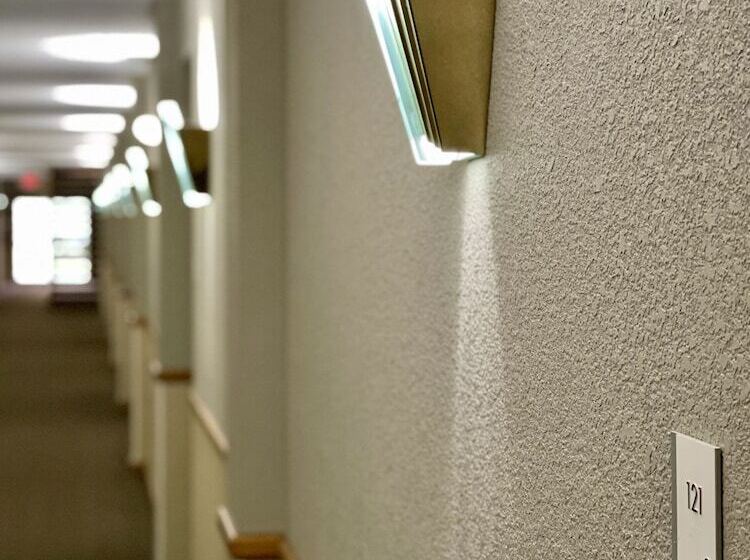 هتل Fairbridge Inn & Suites Fort Wayne