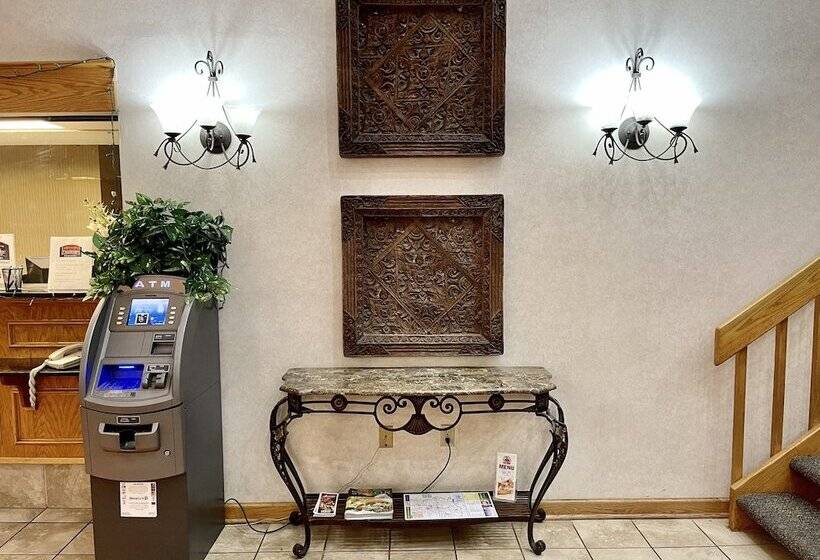 هتل Fairbridge Inn & Suites Fort Wayne