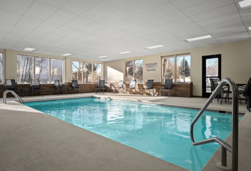 هتل Fairfield By Marriott Inn & Suites Helena North