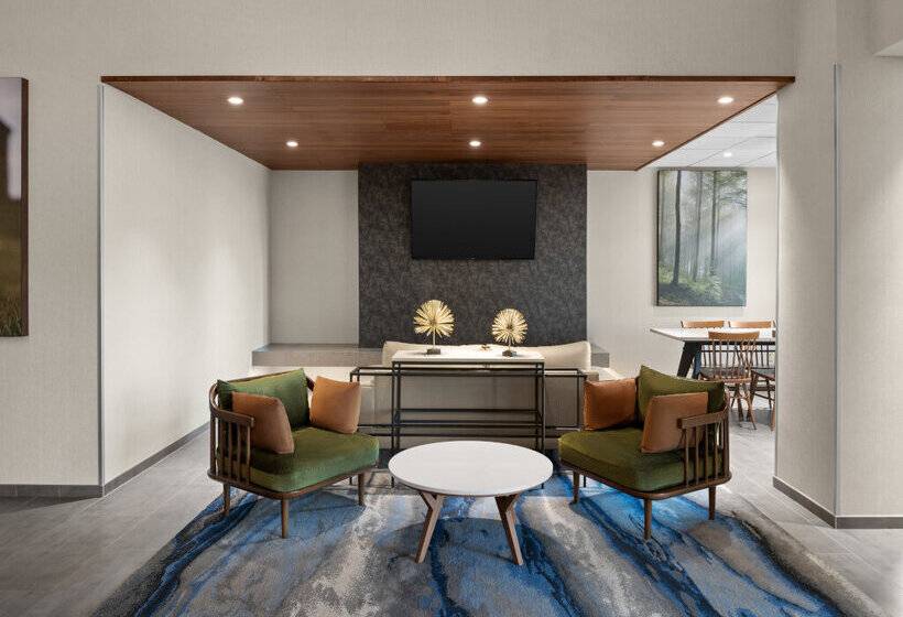 هتل Fairfield By Marriott Inn & Suites Helena North