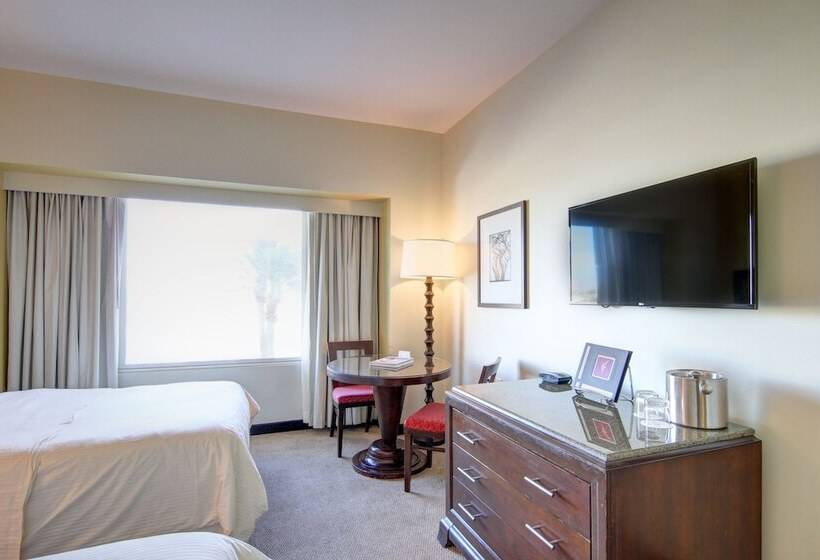 فندق Fantasy Springs Resort Casino