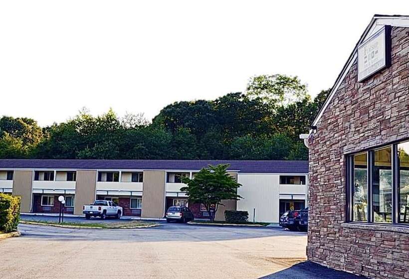 호텔 Flagship Inn & Suites