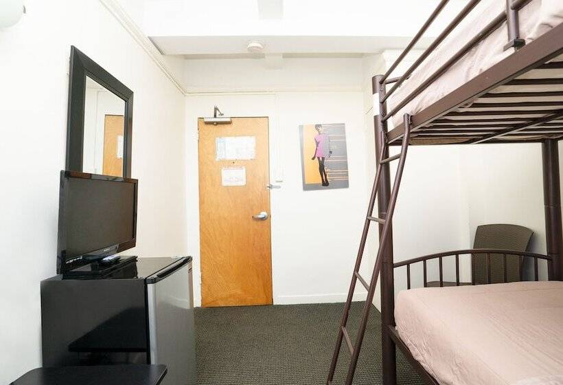 فندق Flushing Ymca   Hostel