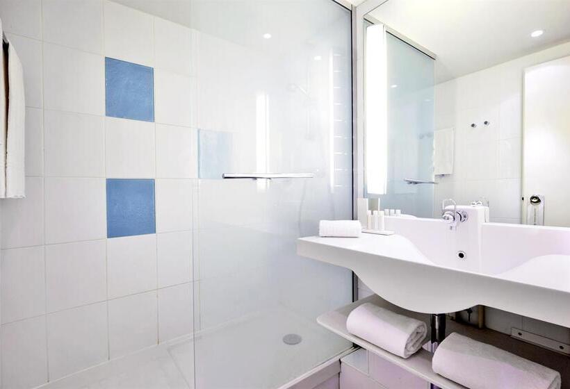 酒店 Campanile Troyes Nord   Barberey