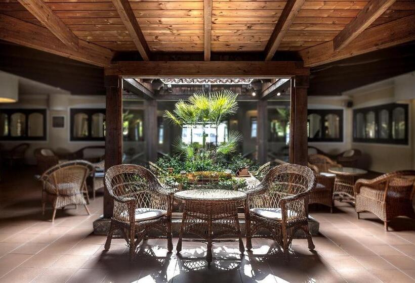 Grand Hotel Smeraldo Beach