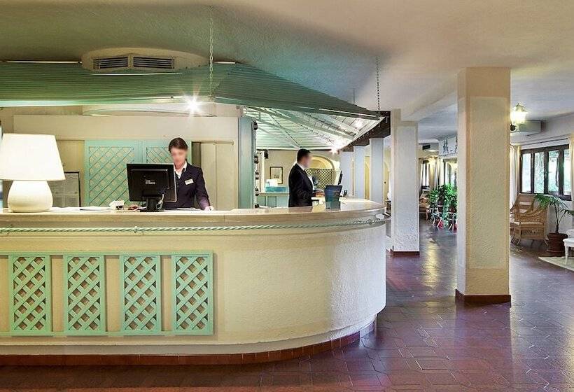 Grand Hotel Smeraldo Beach