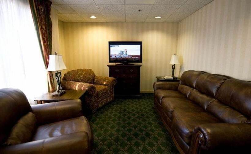 酒店 Greystone Inn & Suites