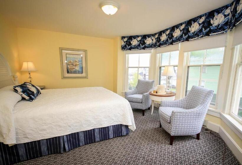 בית מלון כפרי Harbour View Inn