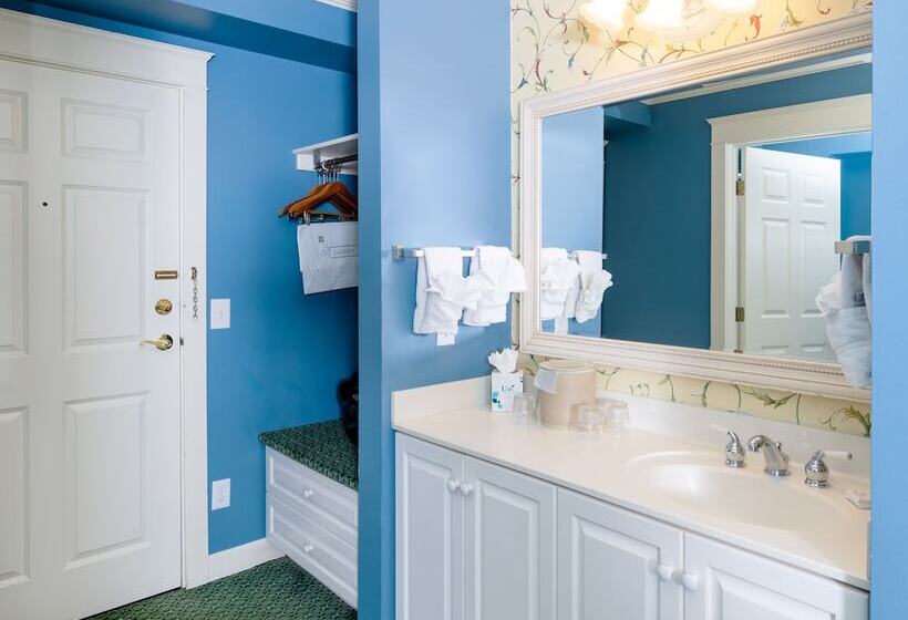 בית מלון כפרי Harbour View Inn