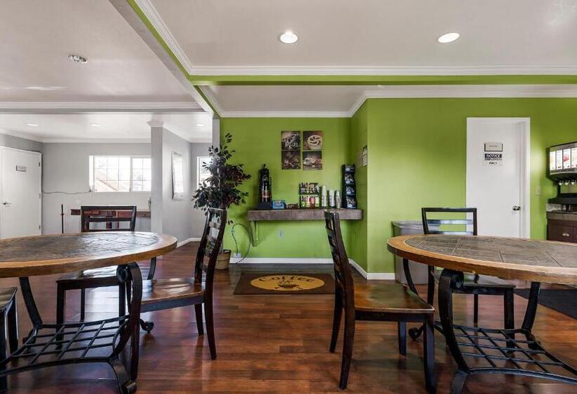 فندق Heritage Inn Express Chico