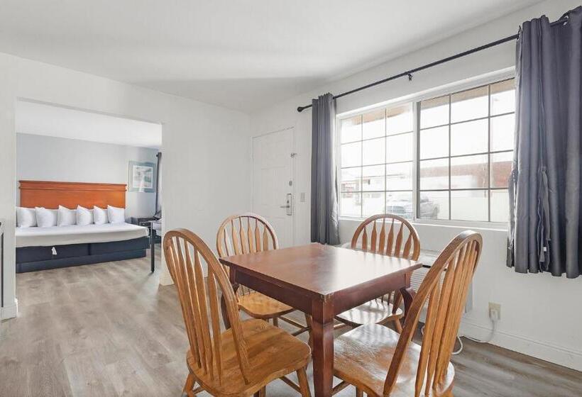 فندق Heritage Inn Express Chico