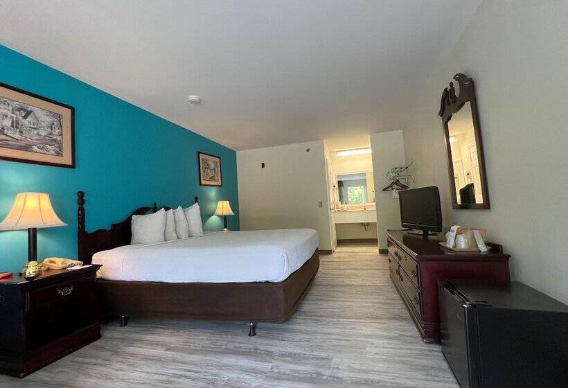 בית מלון כפרי Hilltop Inn & Suites, Near Foxwoods Casino