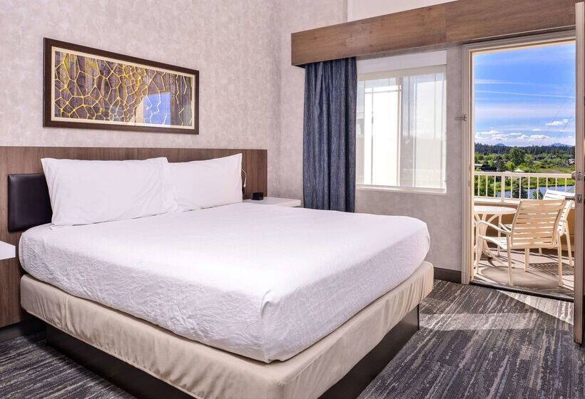 ホテル Hilton Garden Inn Bend