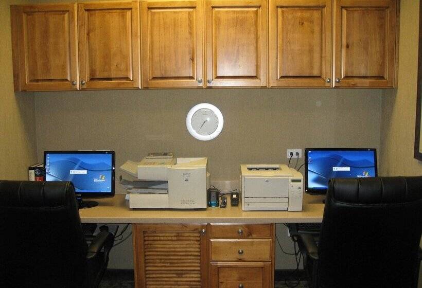 ホテル Hilton Garden Inn Bend