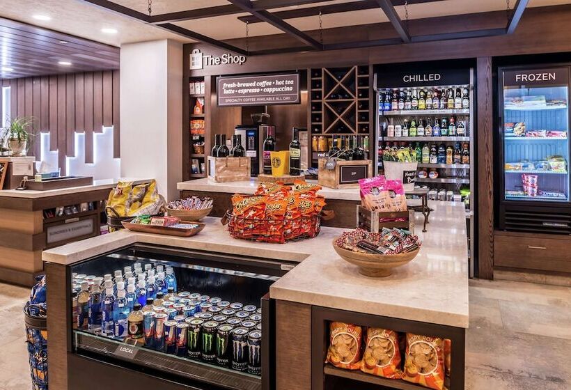 ホテル Hilton Garden Inn Bend