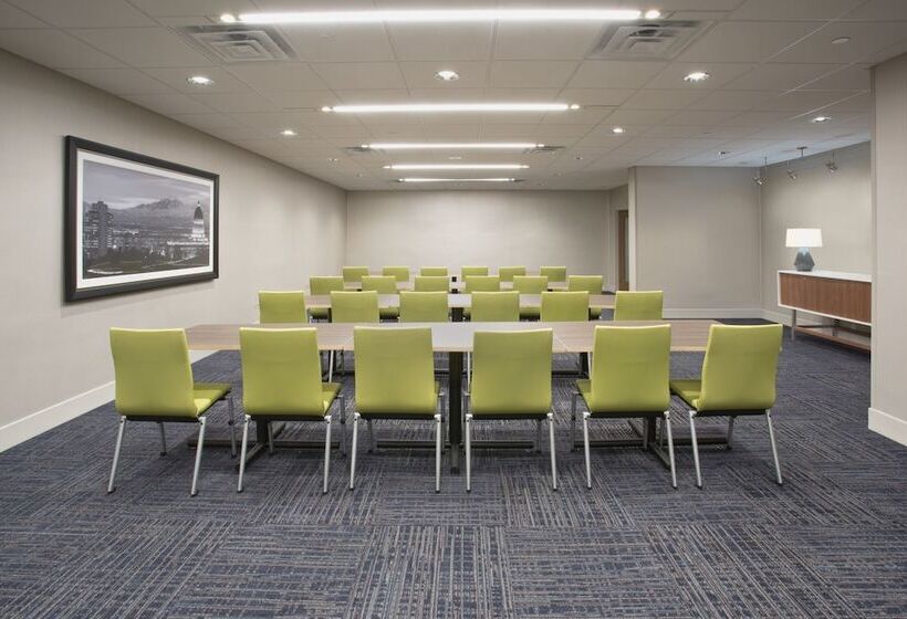 فندق Holiday Inn Express & Suites   Indianapolis Northwest, An Ihg