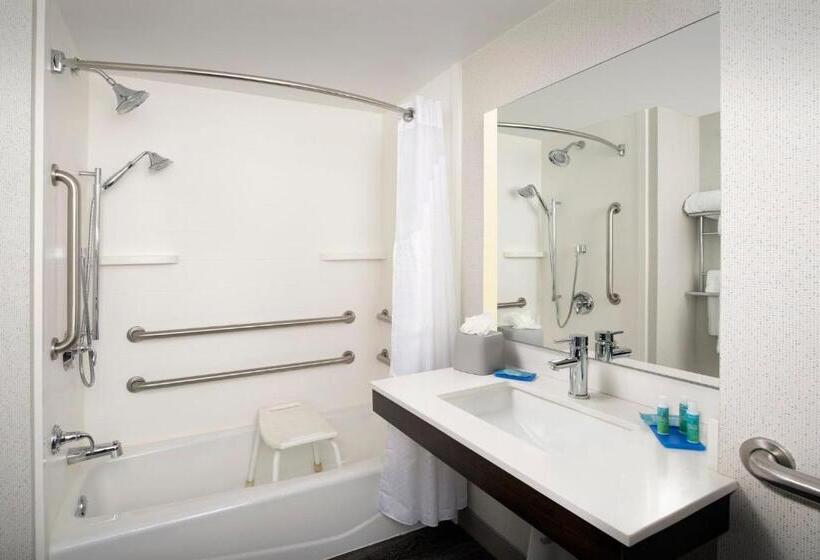 호텔 Holiday Inn Express & Suites Baltimore Bwi Airport North, An Ihg