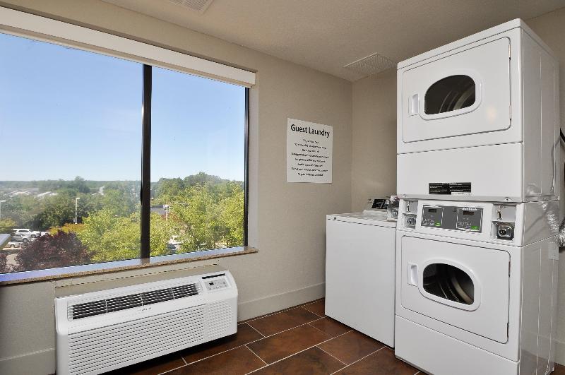 فندق Holiday Inn Express Quantico   Stafford, An Ihg