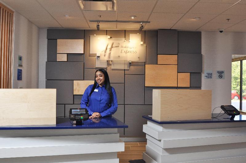 فندق Holiday Inn Express Quantico   Stafford, An Ihg
